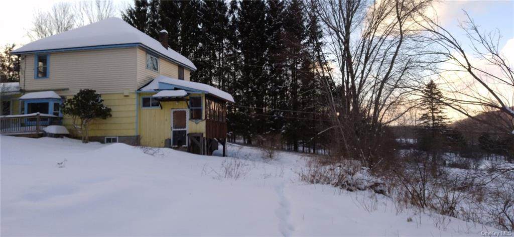 16 Patty Lane - Photo 1