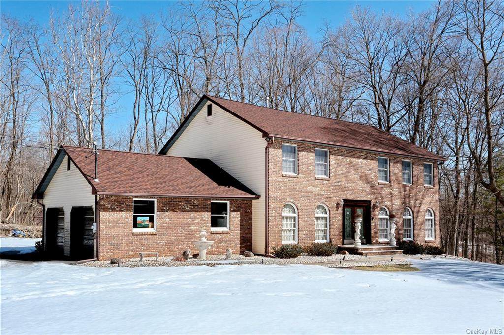 21 Sky Meadow Road - Photo 1