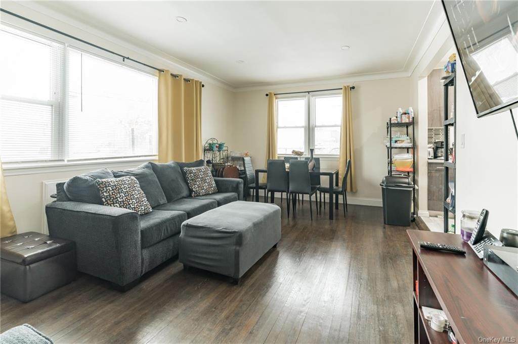 3143 Schuyler Place - Photo 1