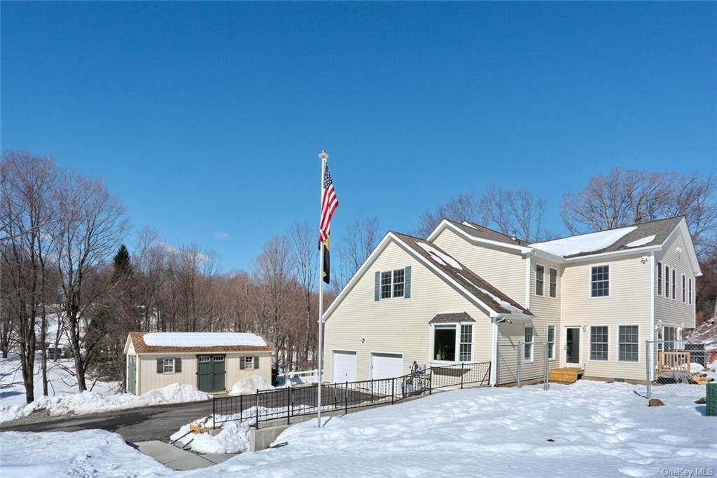 303 Harriman Heights Road - Photo 1