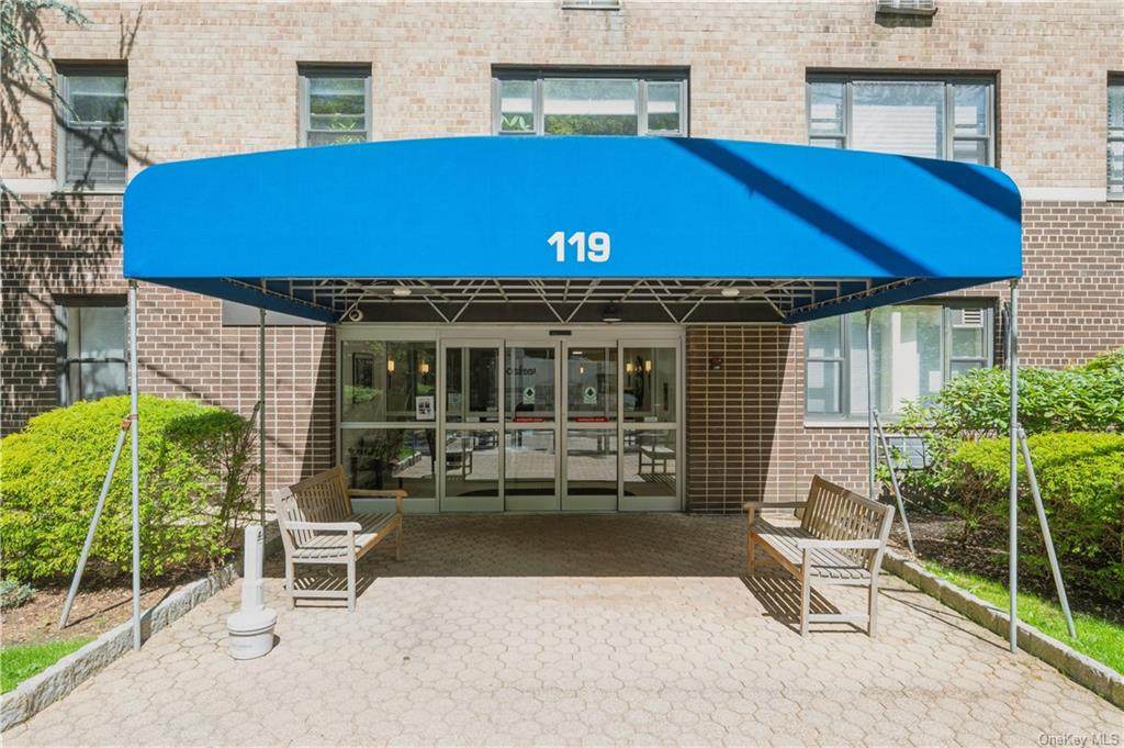 119 Hartsdale Avenue - Photo 1