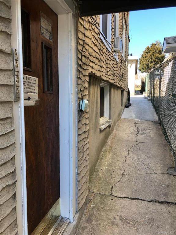 211 Washington Avenue - Photo 1
