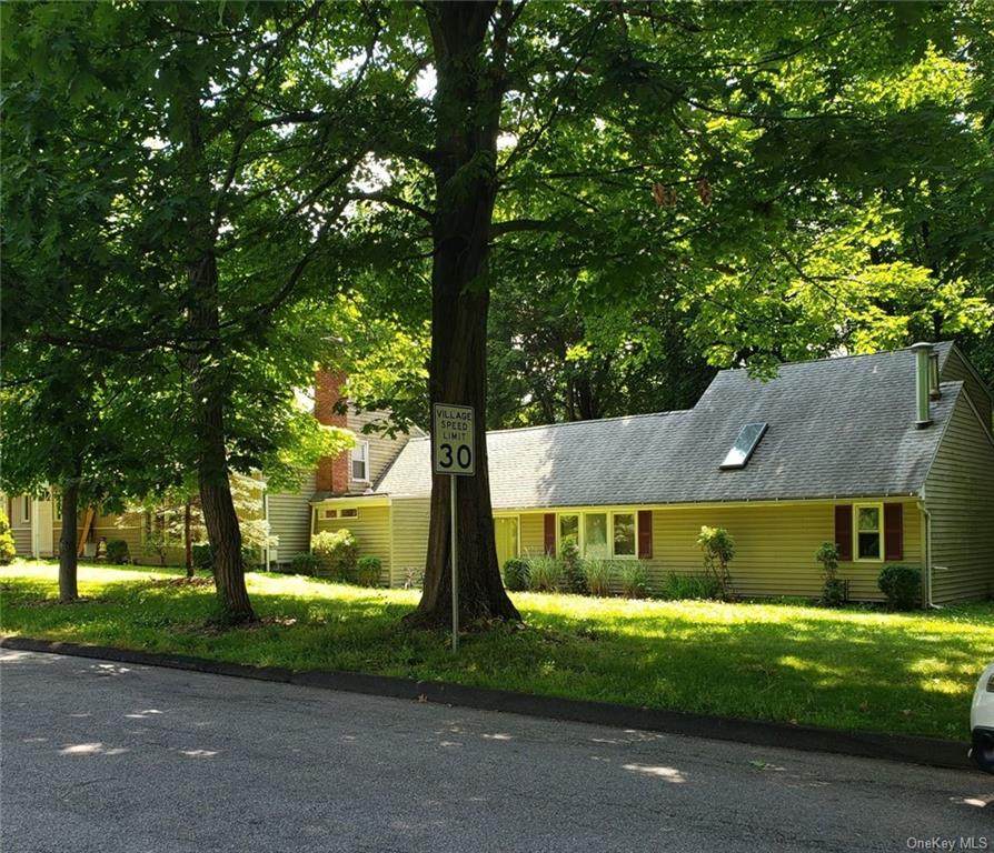 2 Donald Lane - Photo 1