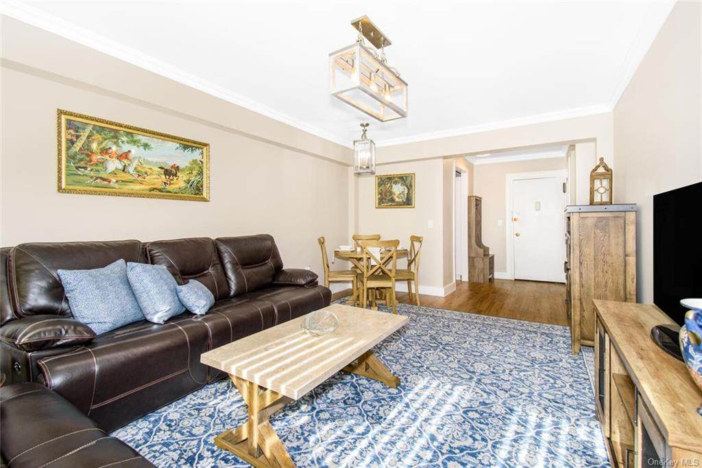 333 Bronx River Road - Photo 1