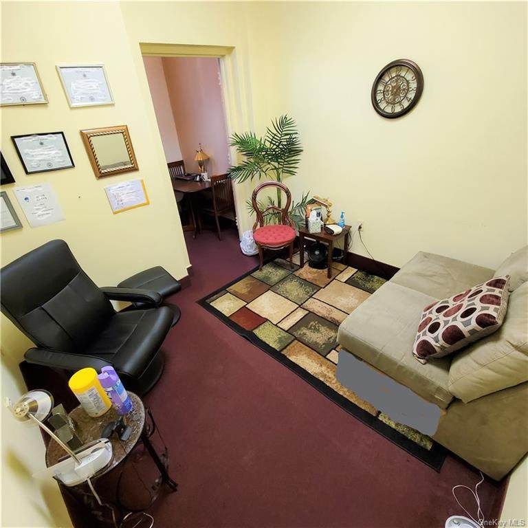 99 Main Street - Photo 1
