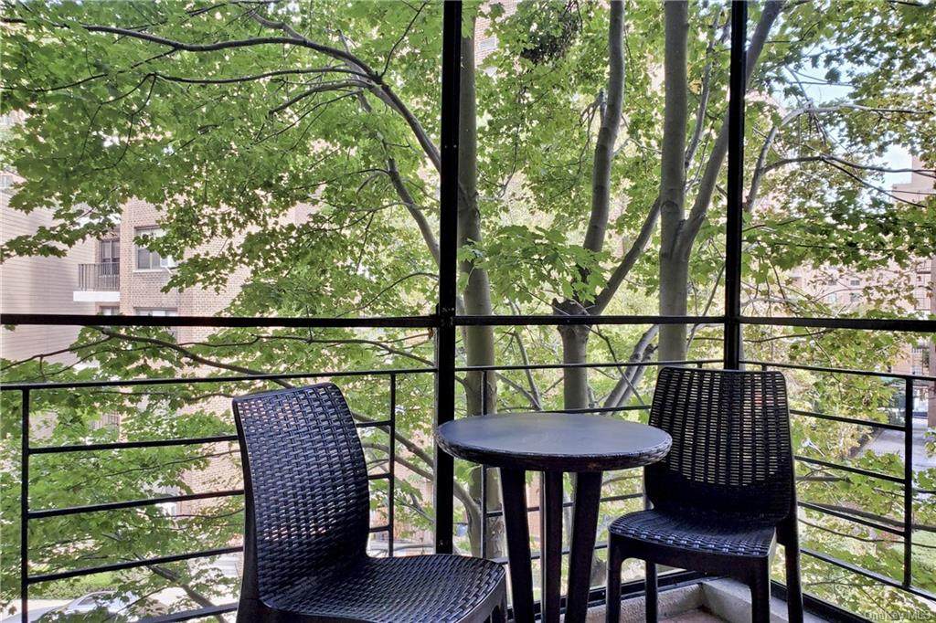 3616 Henry Hudson Parkway - Photo 1