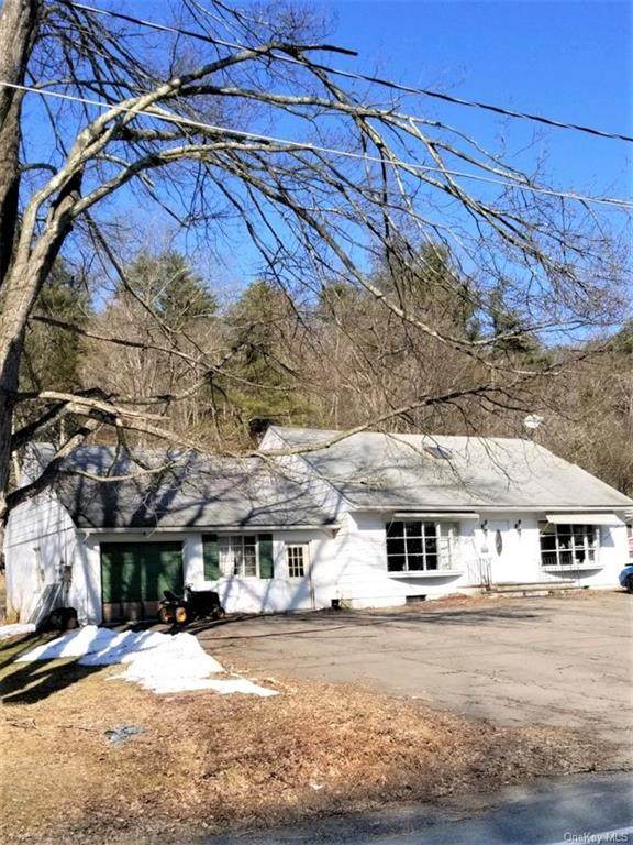 16 Yulan Barryville Road - Photo 1