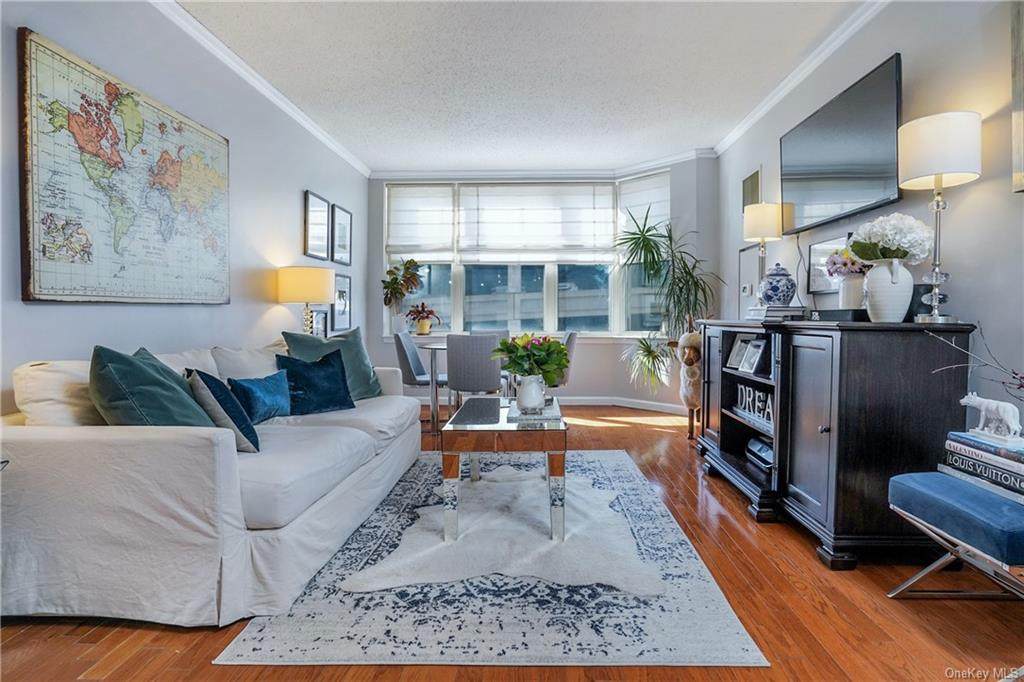 300 Mamaroneck Avenue - Photo 1