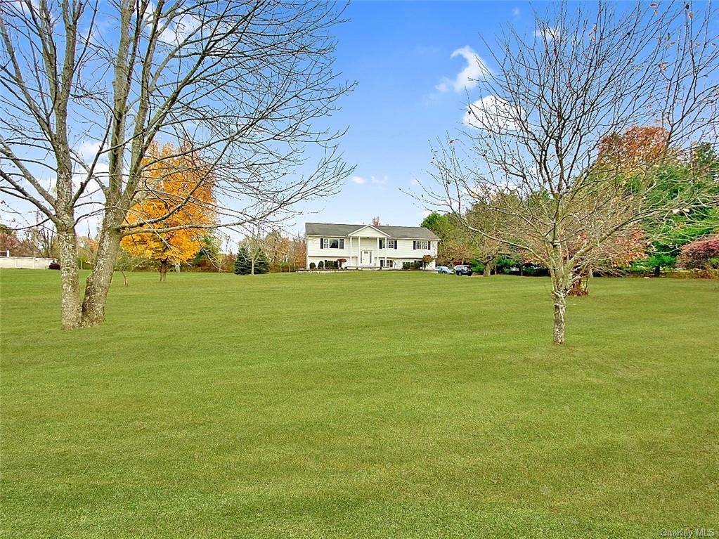 16 Wayland Way - Photo 1