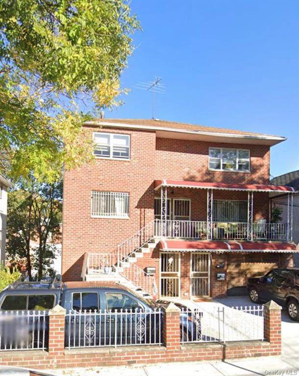 544 Logan Avenue - Photo 1