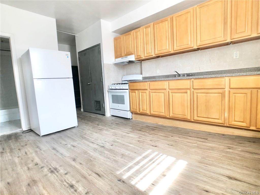 40 Cedar Place - Photo 1