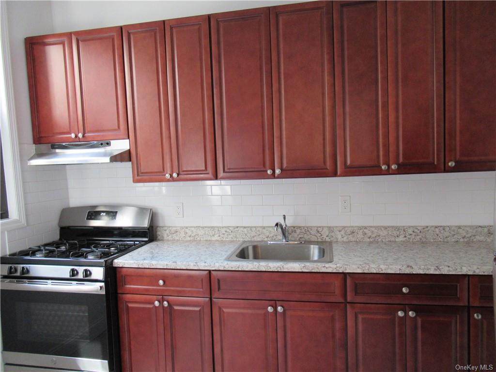 386 North Avenue - Photo 1