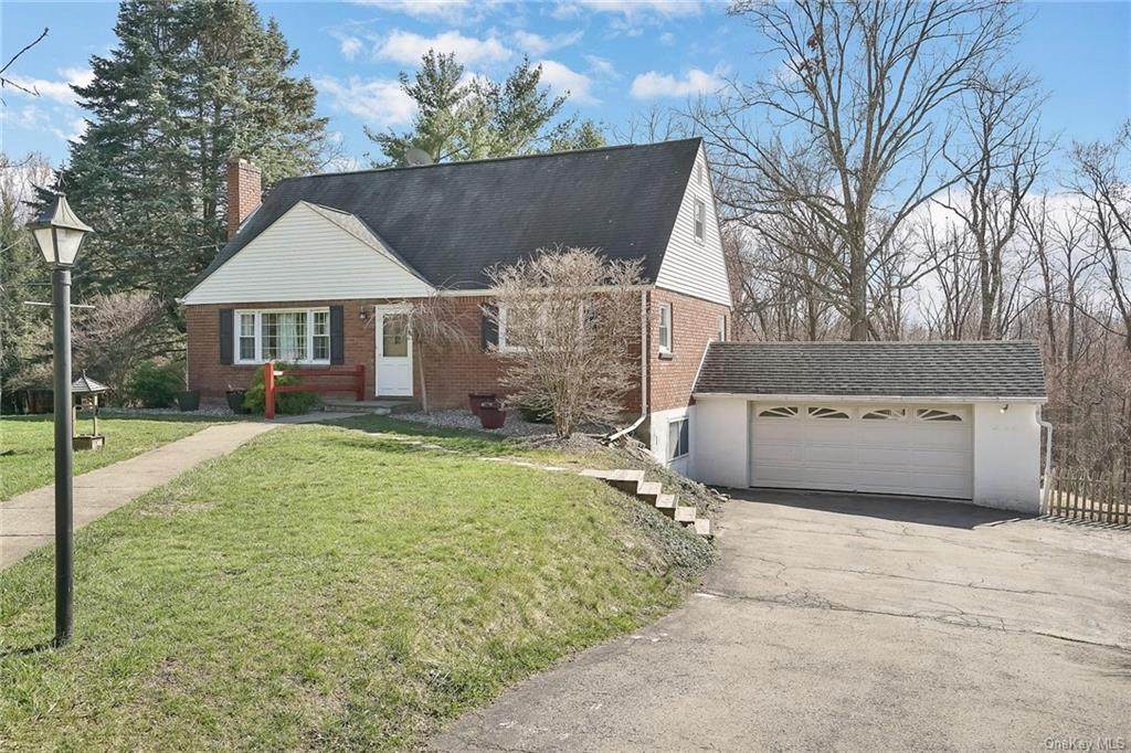 105 King Drive - Photo 1