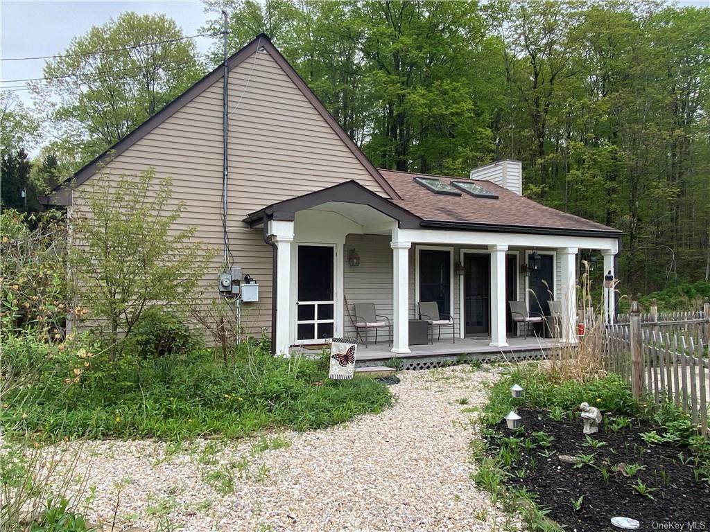 173 Downing Road - Photo 1