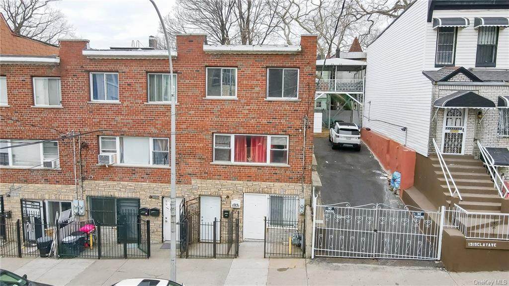 1313c Clay Avenue - Photo 1