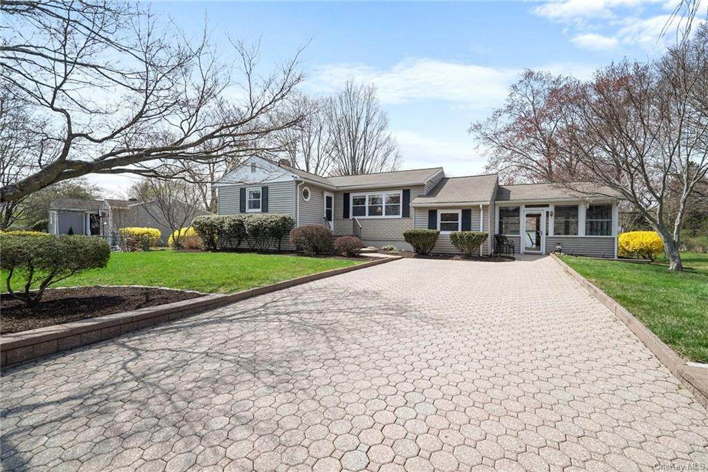 2809 Heathercrest Drive - Photo 1