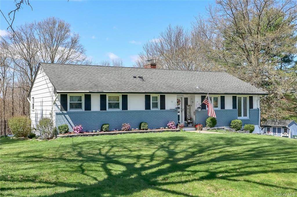 72 Houtman Drive - Photo 1