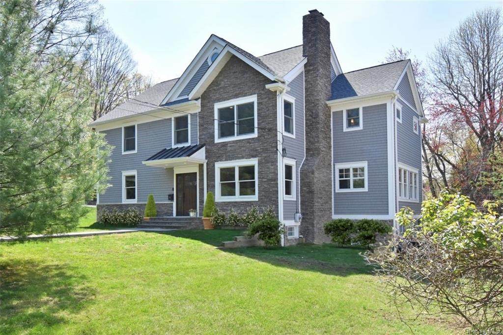 4 Circle Drive - Photo 1