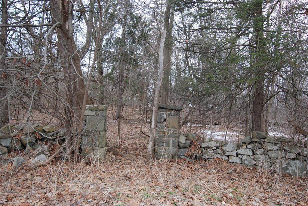 54 Beakes Road - Photo 1