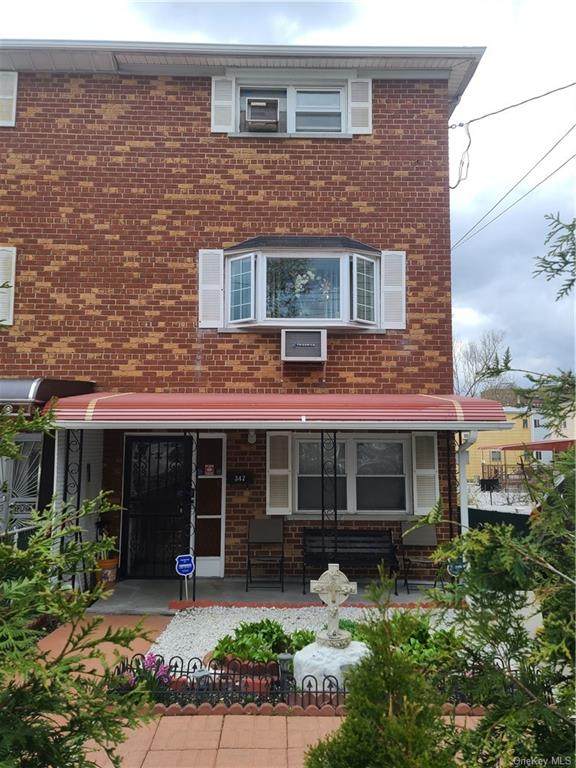 347 Quincy Avenue - Photo 1