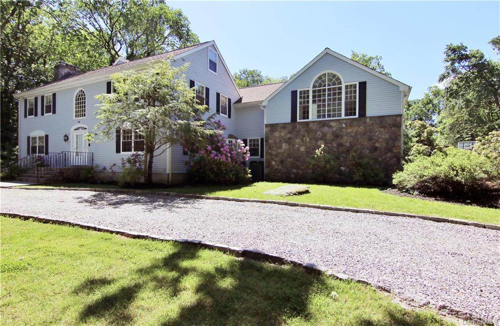 120 Brookhollow Lane - Photo 1