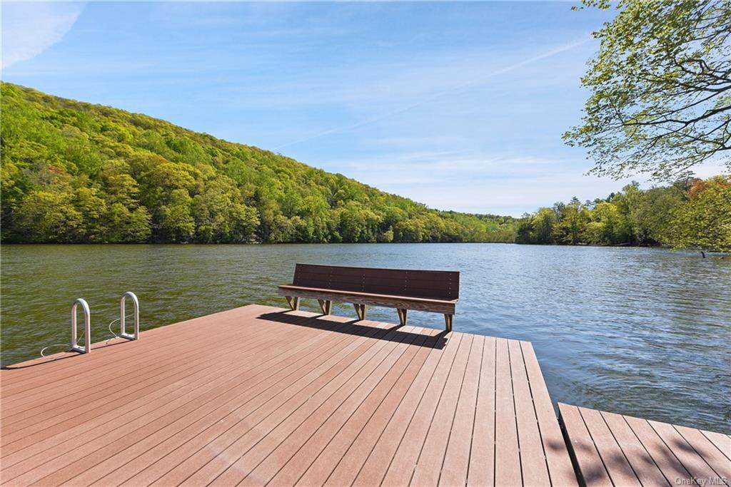 55 Twin Lakes Road - Photo 1