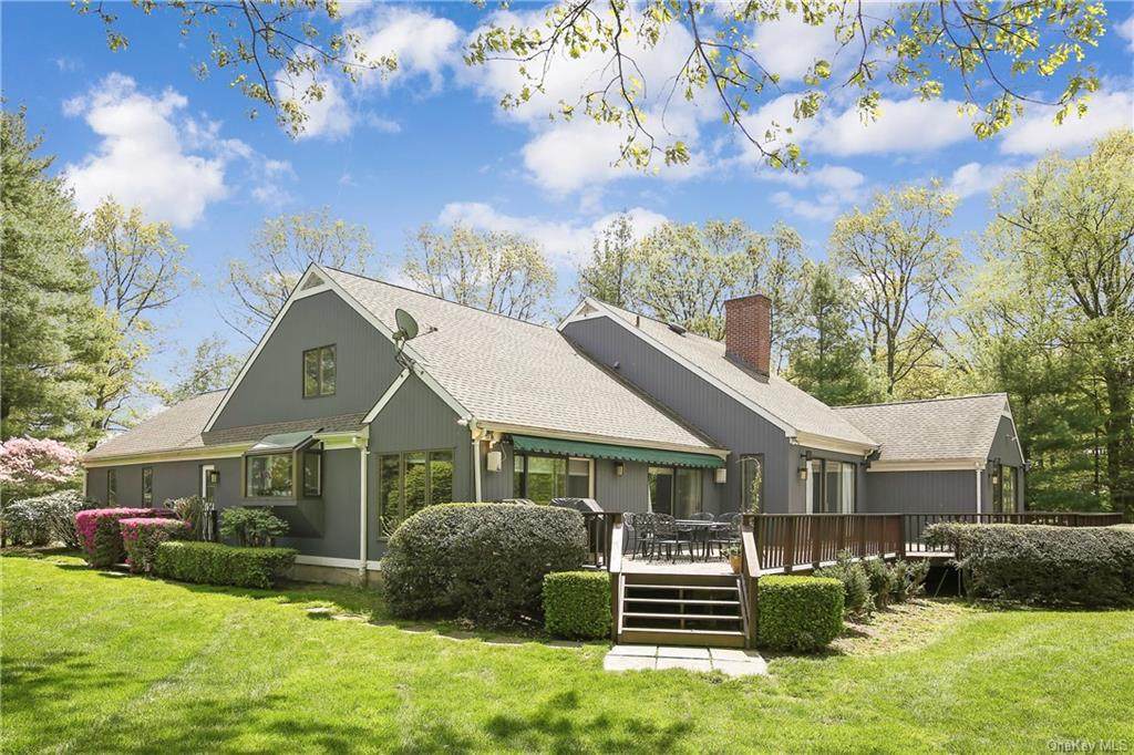 4 Southview - Photo 1