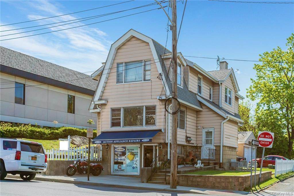 200 Main Street - Photo 1