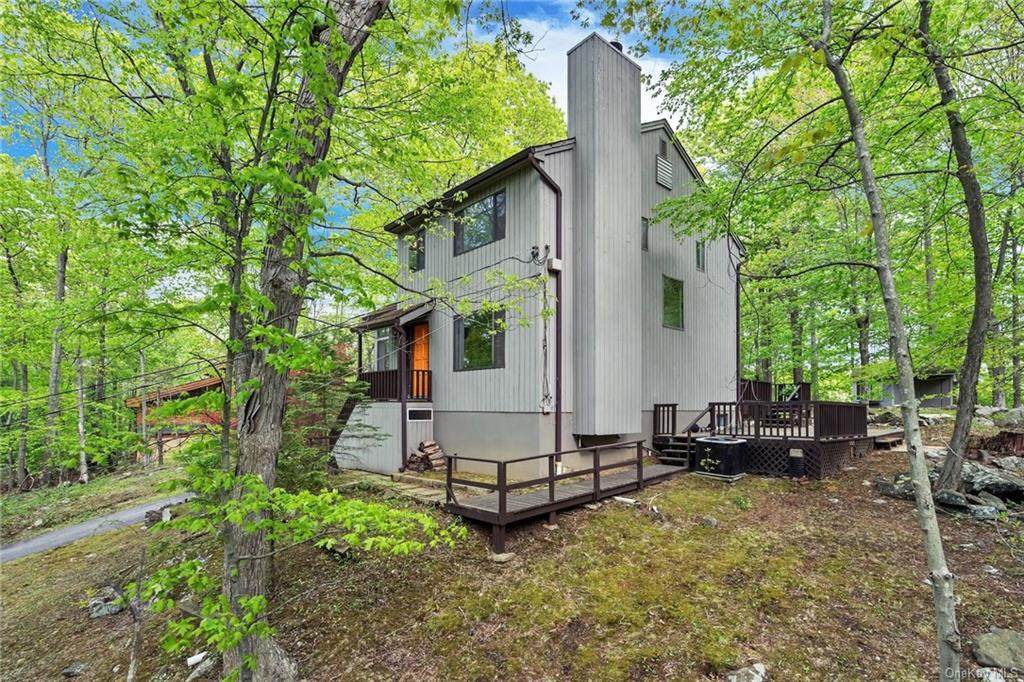 102 Mount Airy Road - Photo 1