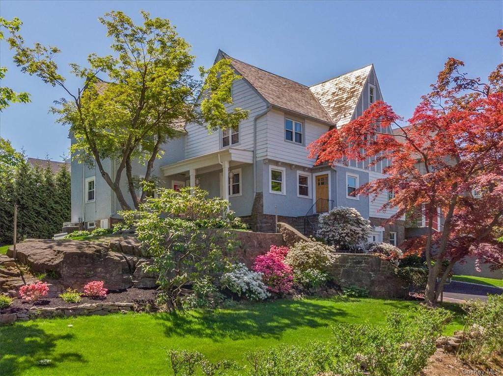 33 Forest Pk Avenue - Photo 1