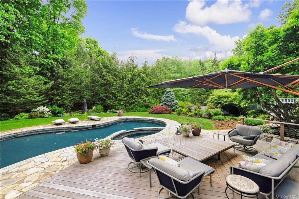 5 Davis Drive - Photo 1