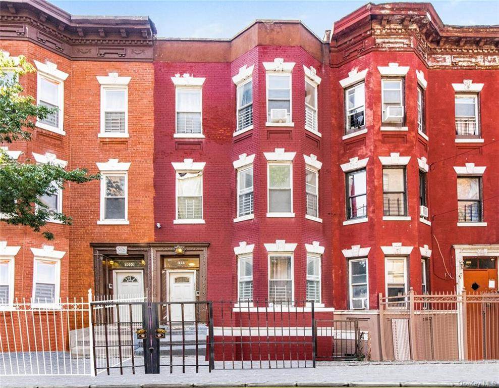 1055 Teller Avenue - Photo 1