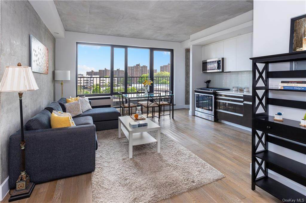 225 138 Street - Photo 1