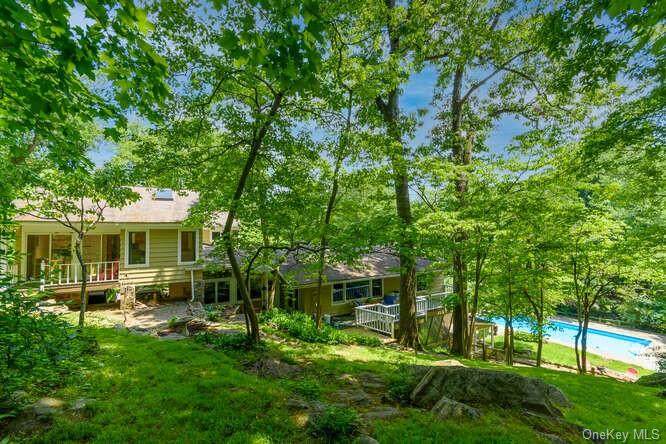 129 Park Lane - Photo 1