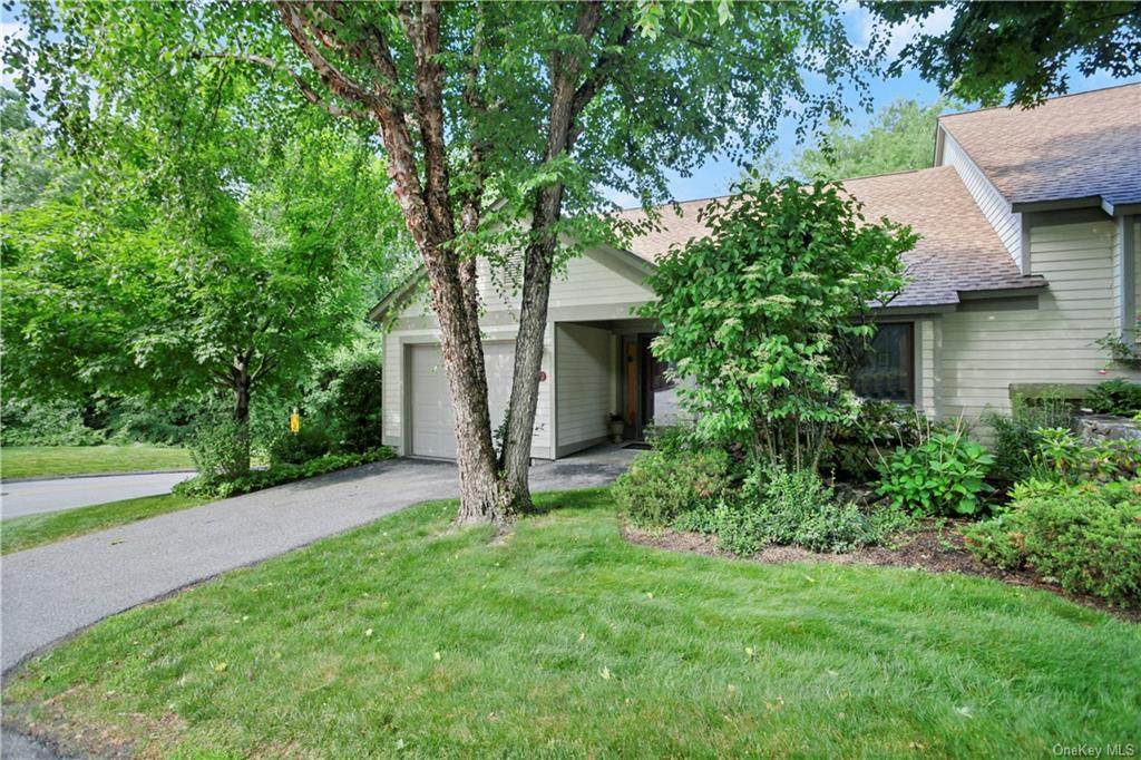627-A Heritage Hills - Photo 1
