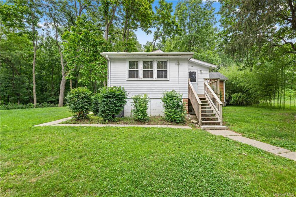 18 Hall Avenue - Photo 1