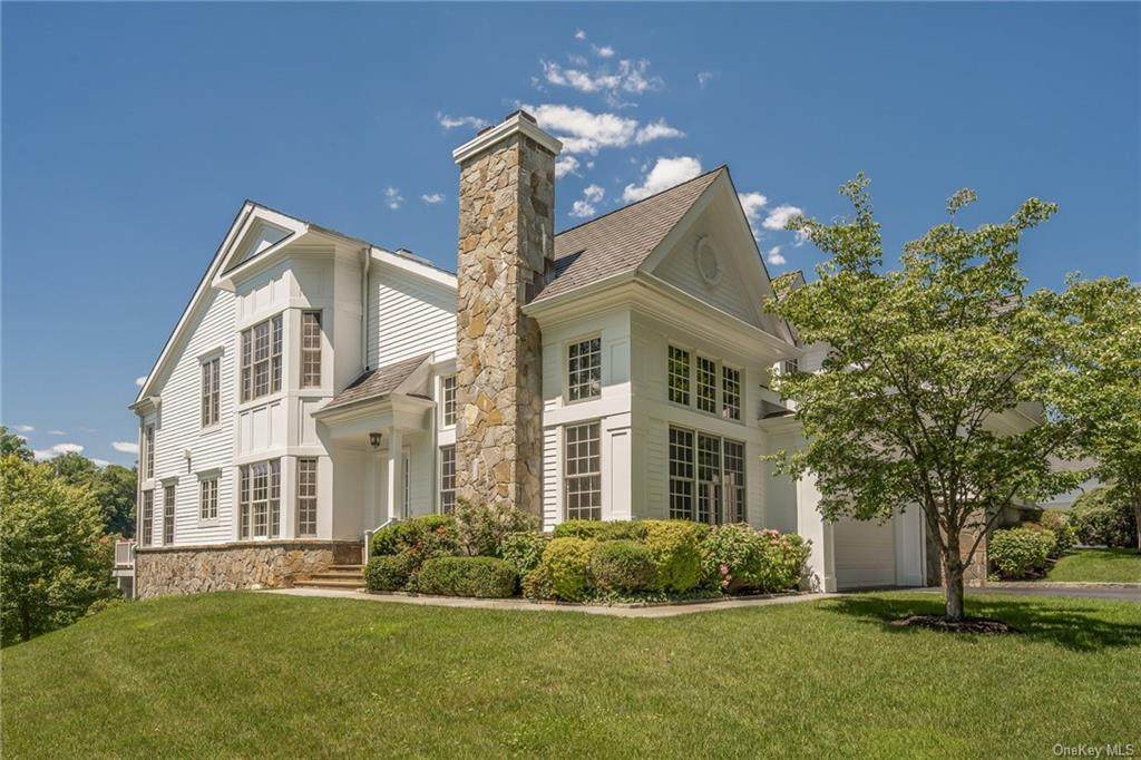 2 Shadow Tree Lane - Photo 1