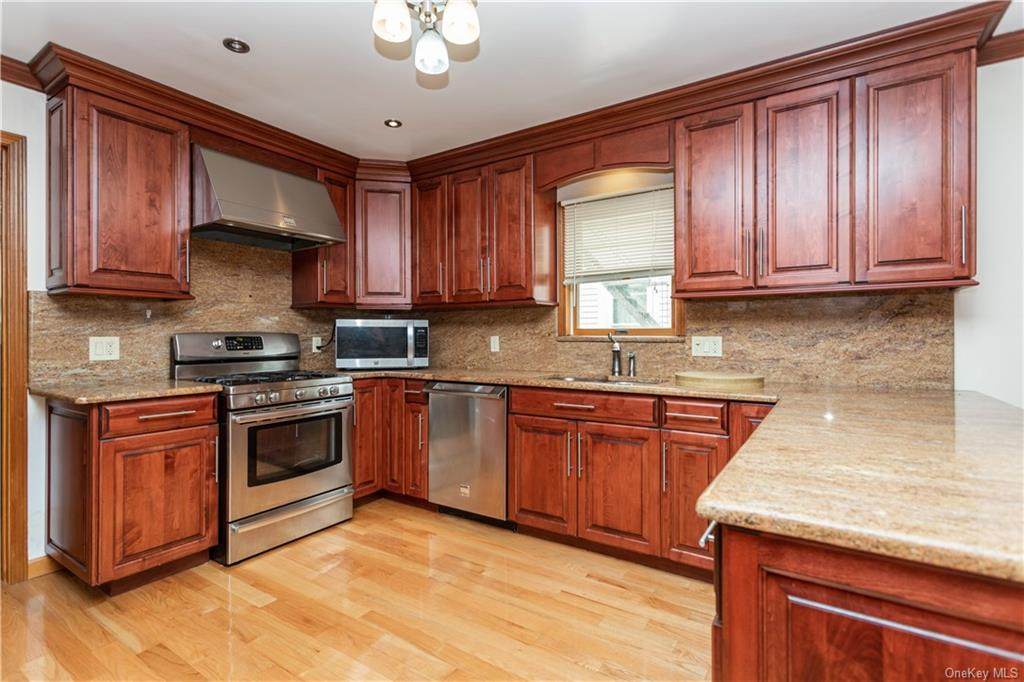 17 Lafayette Street - Photo 1