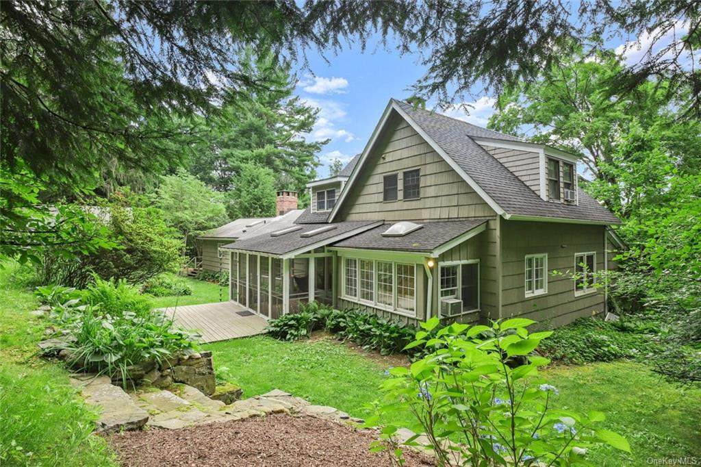 157 Jay Street - Photo 1