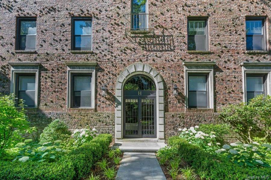 64 Sagamore Road - Photo 1
