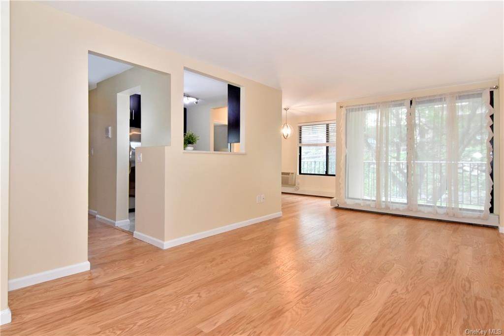 1155 Warburton Avenue - Photo 1