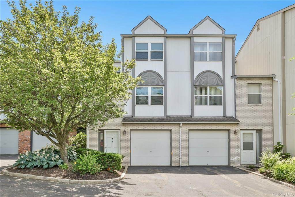 8 Kensington Court - Photo 1