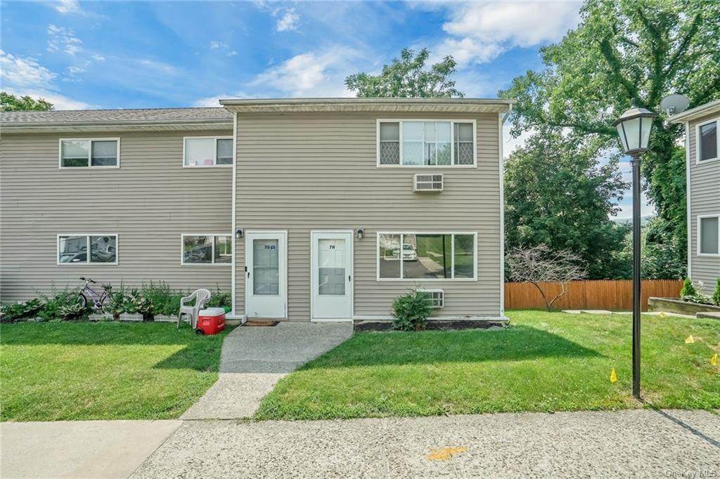 7 Fishkill Glen Drive - Photo 1