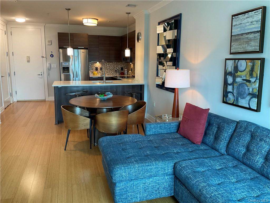 701 Ridge Hill Boulevard - Photo 1