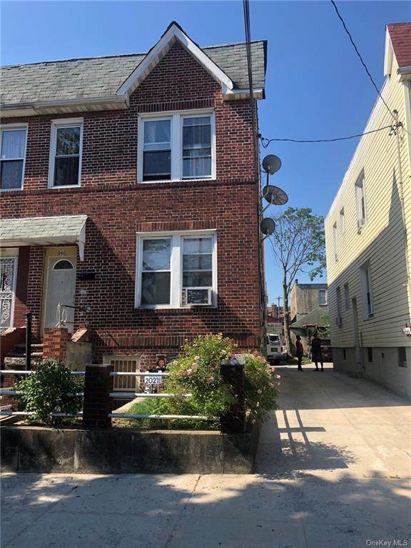 946 219th Street - Photo 1
