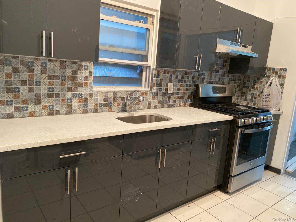 756 Van Nest Avenue - Photo 1