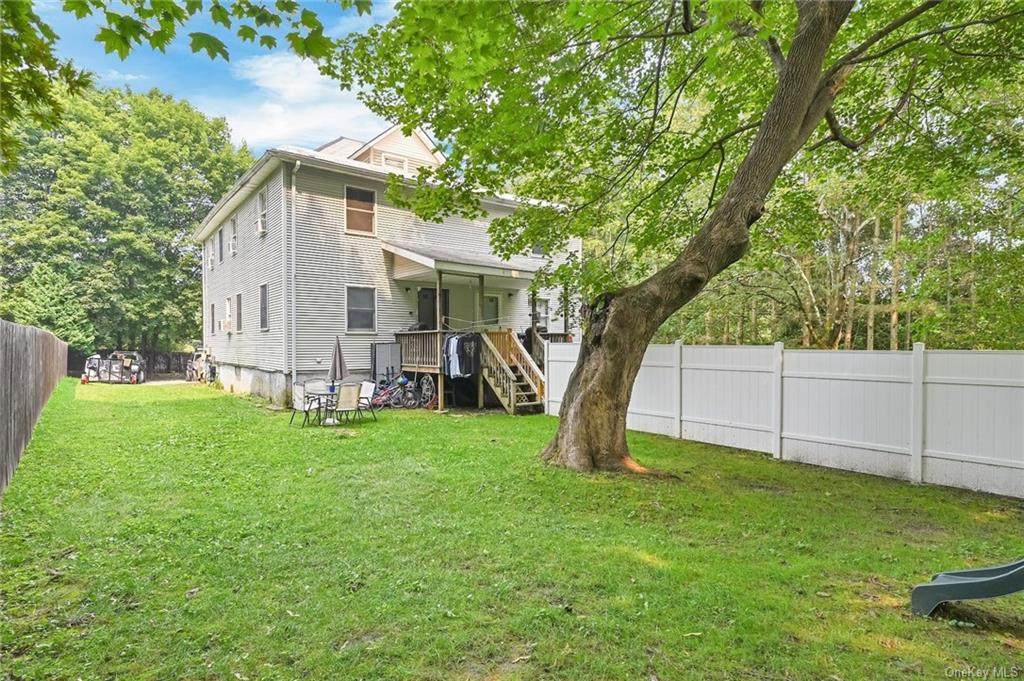 17 Carla Drive - Photo 1