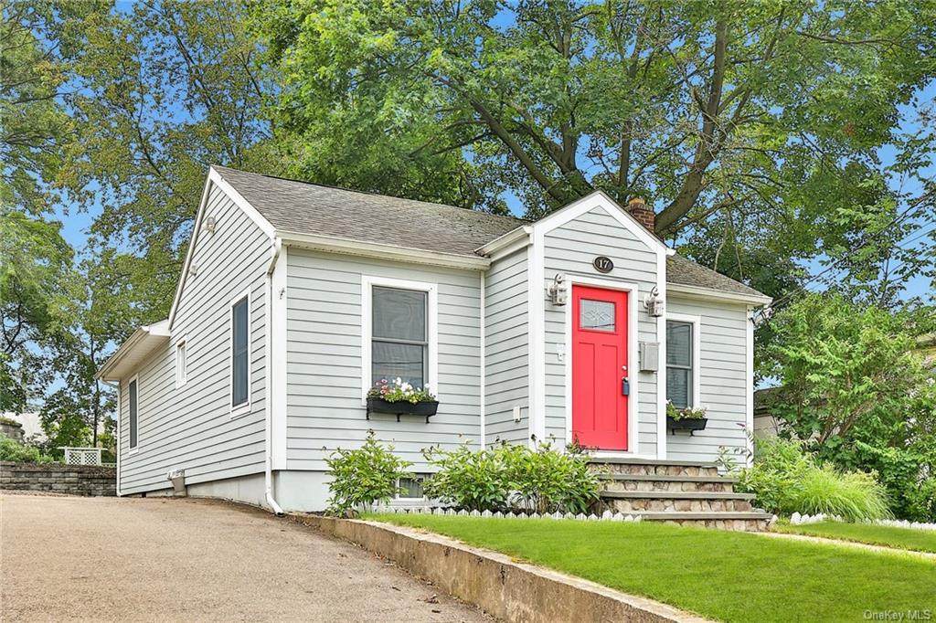 17 Oak Terrace - Photo 1