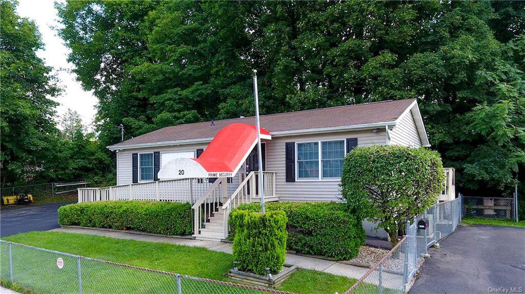 20 Fairlawn Avenue - Photo 1