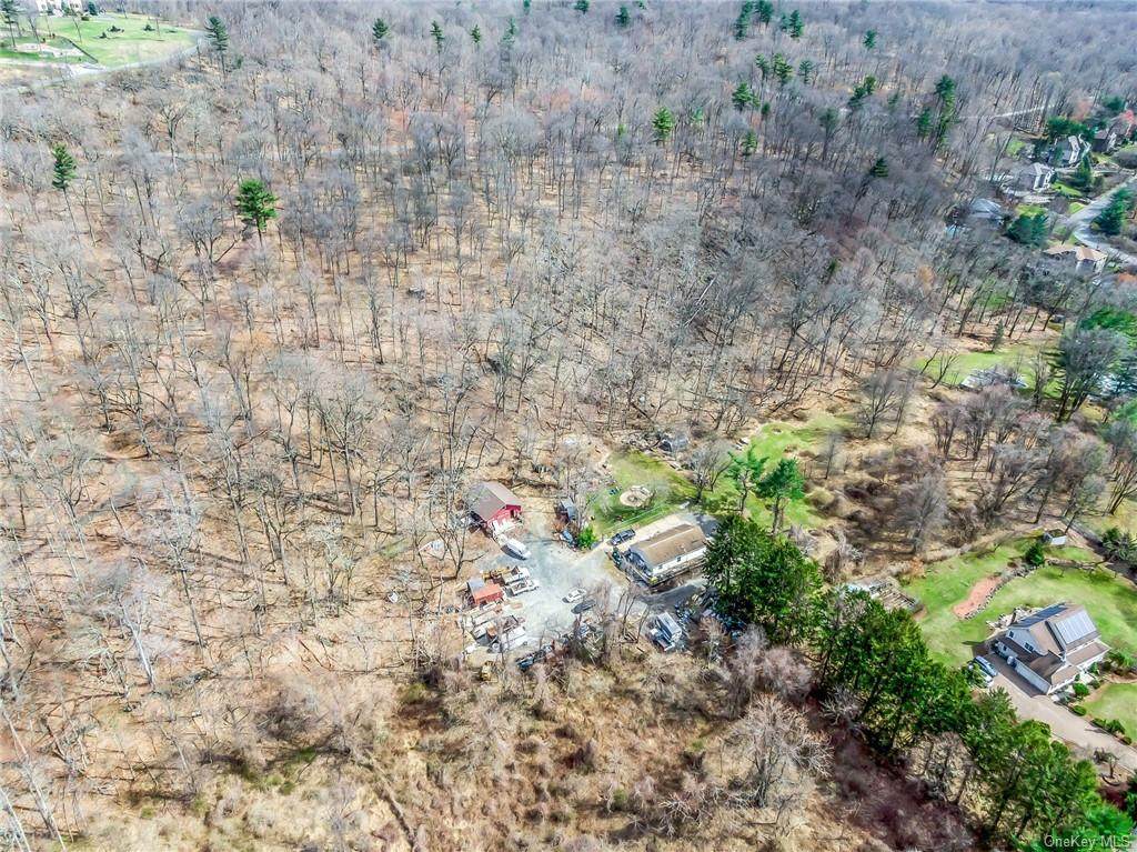 617 Greenbush Road - Photo 1